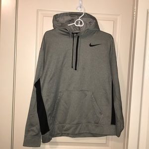 Nike Therma-fit Sweatshirt